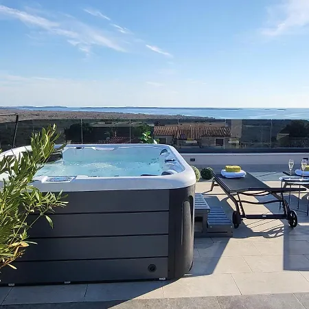 Villa Sea View Mandriol *